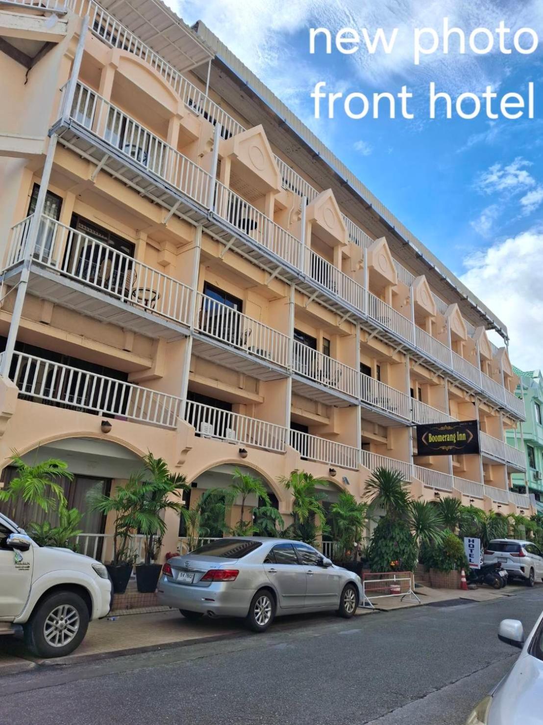 Boomerang Inn Phuket Extérieur photo